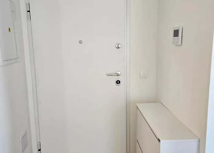 아파트 With Garage Parking Space 자다르