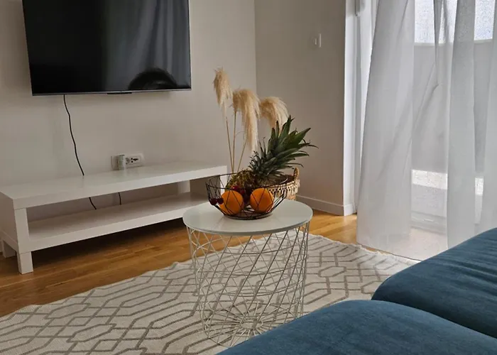 Lejlighed With Garage Parking Space