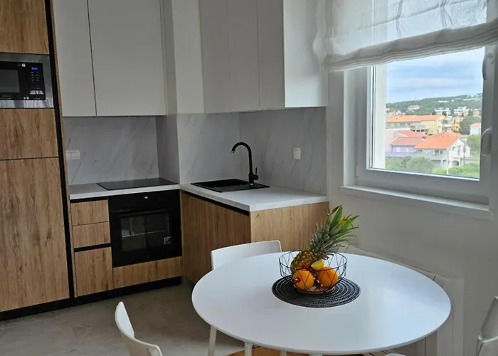 With Garage Parking Space Lejlighed Zadar